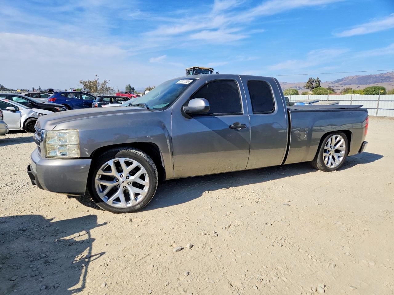 2007 CHEVROLET SILVERADO C1500 | 1GCEC19C97Z536659 | UPCARS
