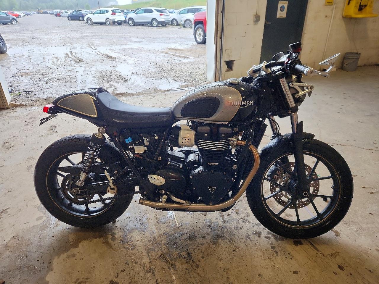 2018 TRIUMPH MOTORCYCLE STREET | SMTD50GN1JT849558 | UPCARS