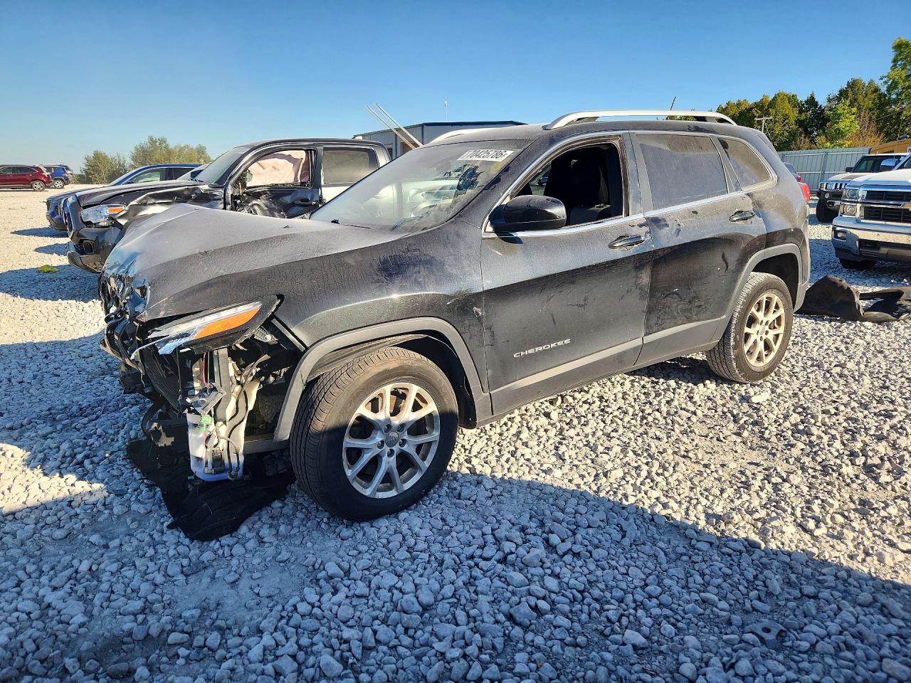 2014 JEEP CHEROKEE LATITUDE | 1C4PJMCS6EW317074 | UPCARS