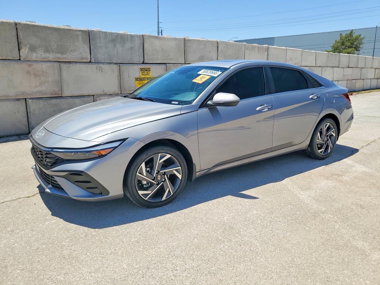 2025 HYUNDAI ELANTRA LIMITED | KMHLN4DJ4SU134171 | UPCARS