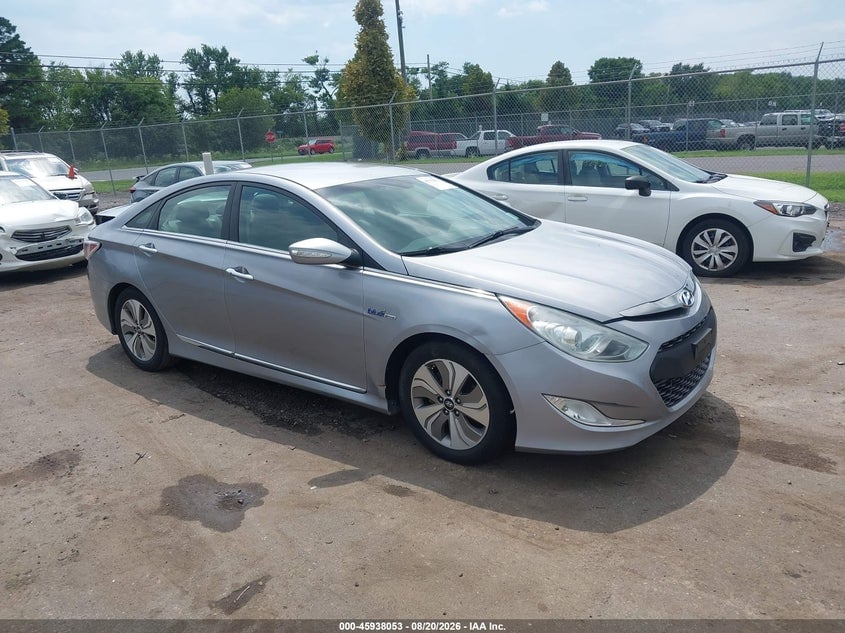 2015 HYUNDAI SONATA HYBRID | KMHEC4A49FA127995 | UPCARS