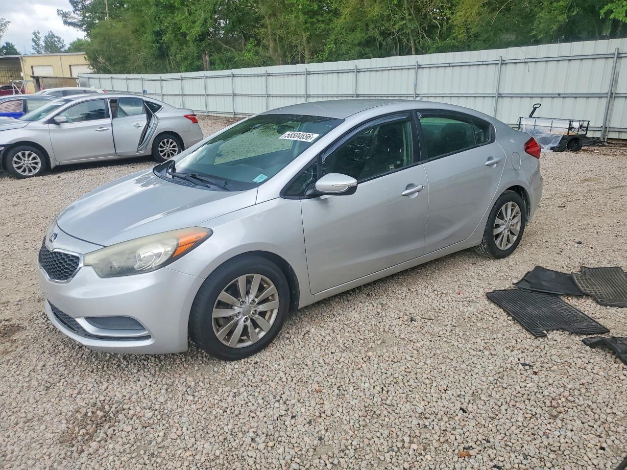 2016 KIA FORTE LX | KNAFX4A67G5551570 | UPCARS