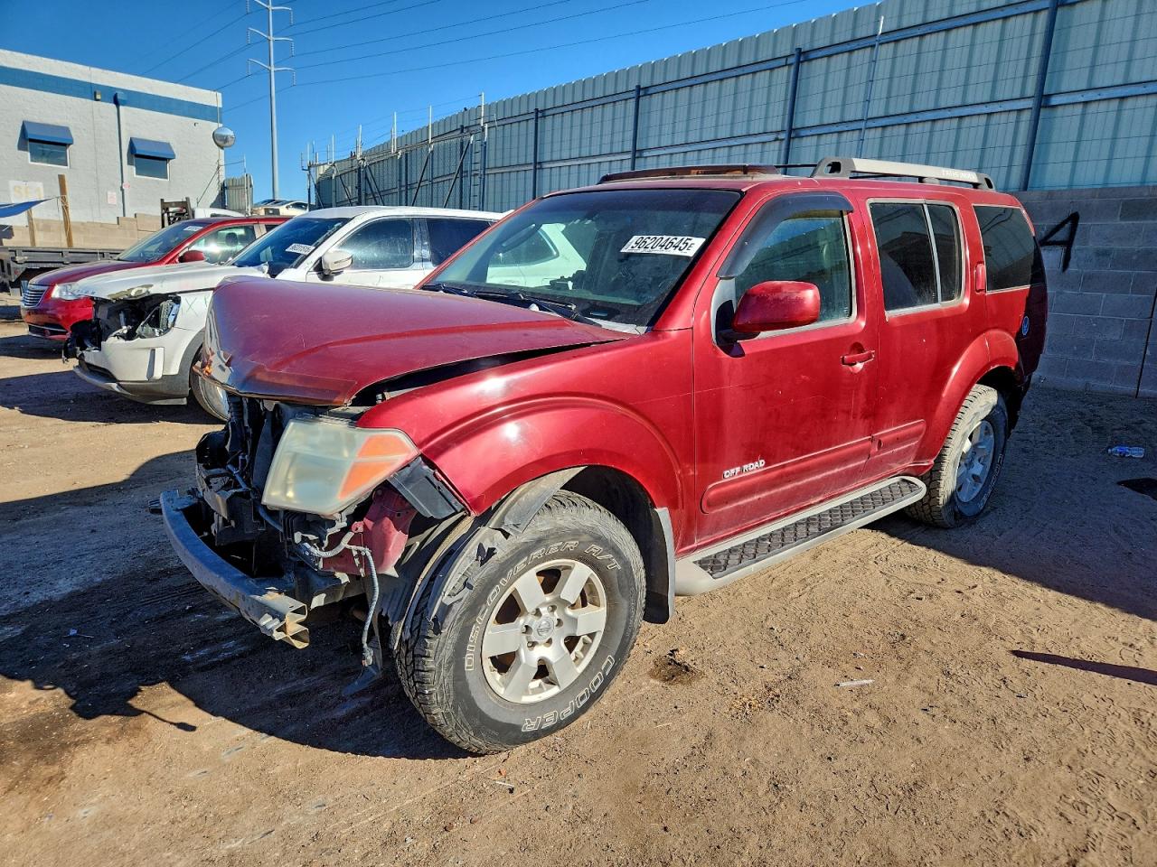 2005 NISSAN PATHFINDER LE | 5N1AR18W25C738215 | UPCARS