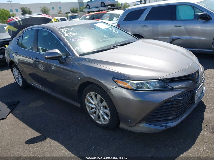 2019 TOYOTA CAMRY LE | 4T1B11HK6KU792941 | UPCARS