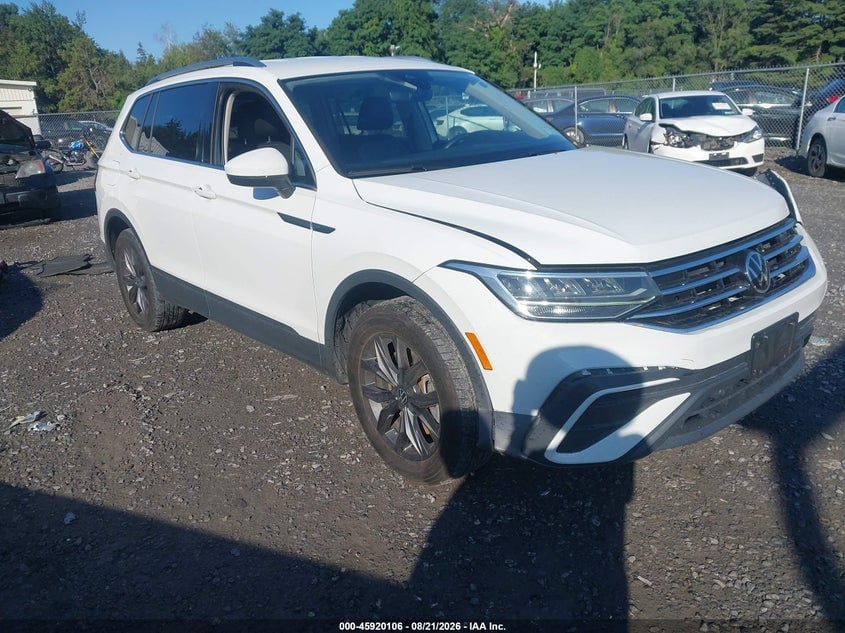 2024 VOLKSWAGEN TIGUAN 2.0T SE/2.0T WOLFSBURG EDITION | 3VV2B7AX6RM031255 | UPCARS