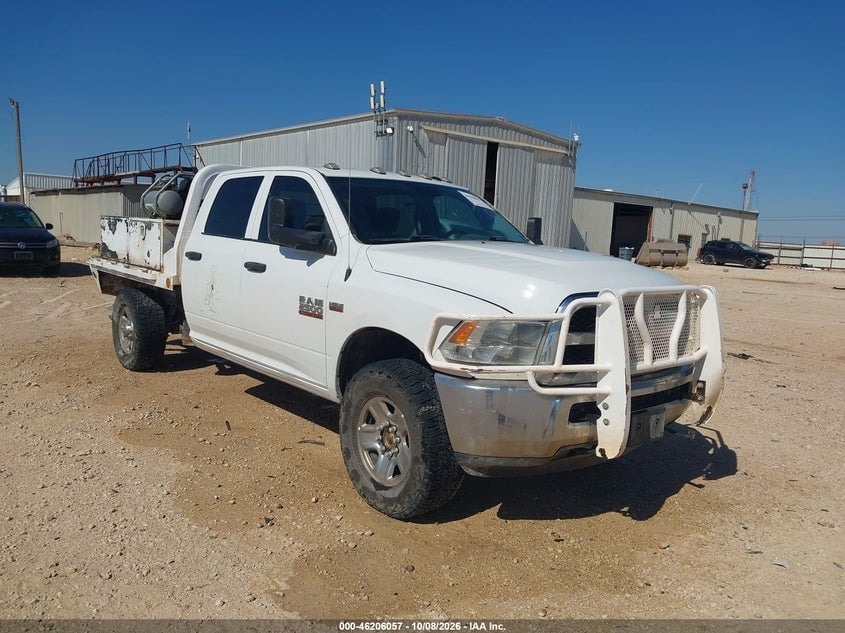 2018 RAM 2500 TRADESMAN  4X4 8' BOX | 3C6UR5HJ2JG307515 | UPCARS