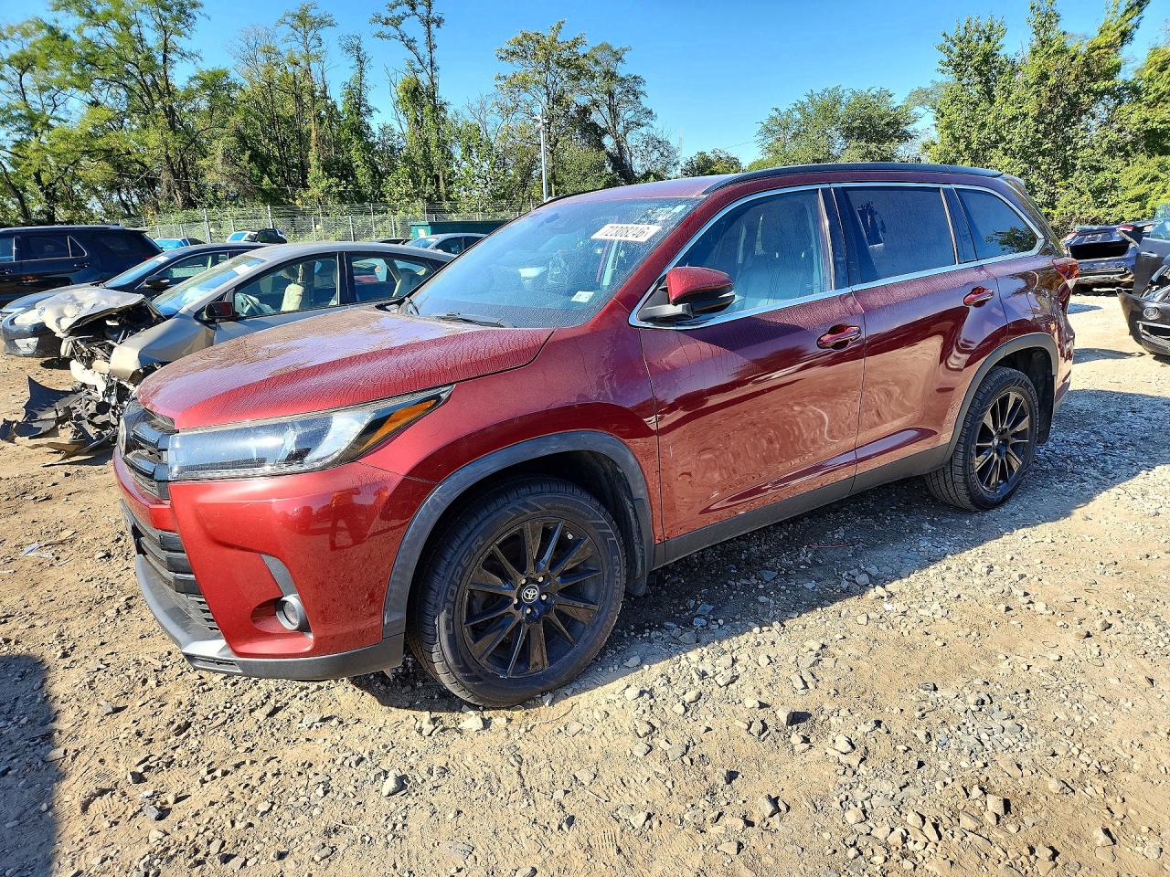 2019 TOYOTA HIGHLANDER SE | 5TDJZRFH5KS601609 | UPCARS