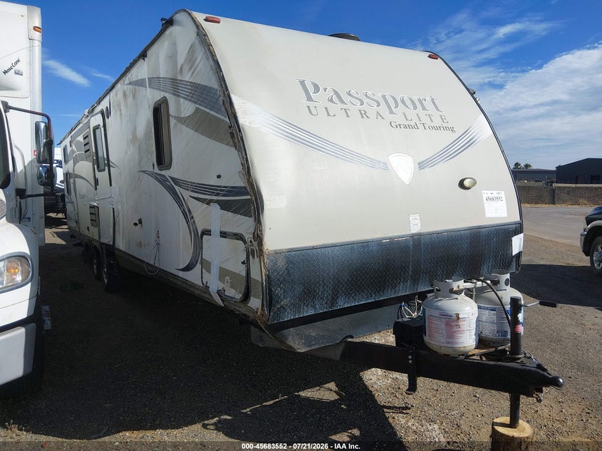 2016 PASSPORT ULTRA LITE | 4YDT33229GX415370 | UPCARS