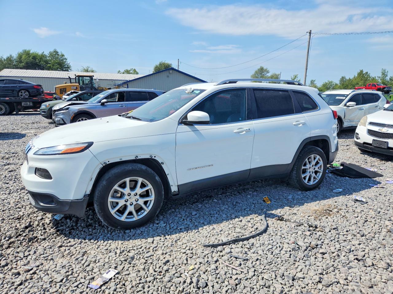 2018 JEEP CHEROKEE LATITUDE PLUS | 1C4PJLLX2JD525089 | UPCARS