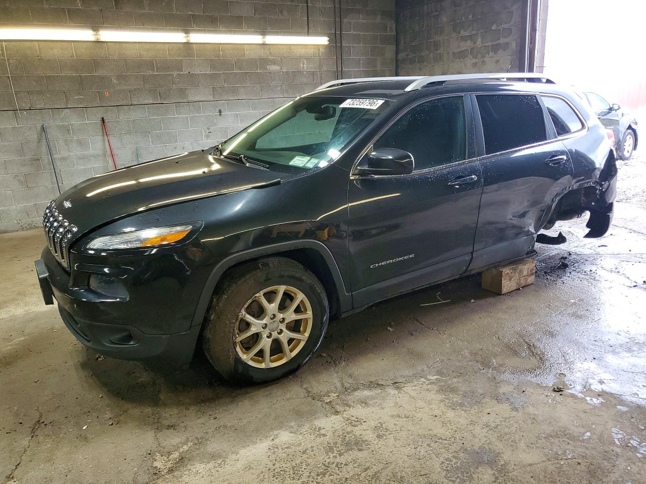 2015 JEEP CHEROKEE LATITUDE | 1C4PJMCBXFW792969 | UPCARS