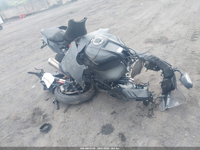 2025 KAWASAKI ZX1002 M | JKBZXVM15SA010223 | UPCARS
