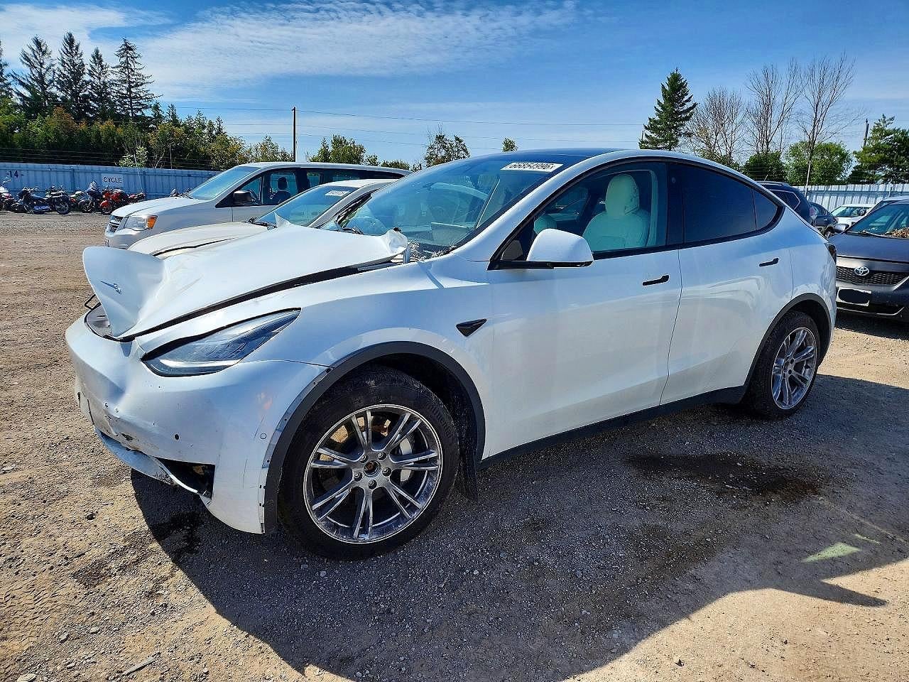 2022 TESLA MODEL Y | 7SAYGDEEXNF439227 | UPCARS