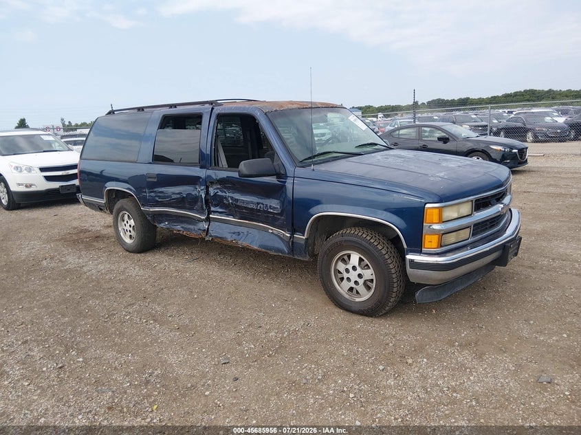 1995 CHEVROLET SUBURBAN C1500 | 1GNEC16K9SJ396865 | UPCARS