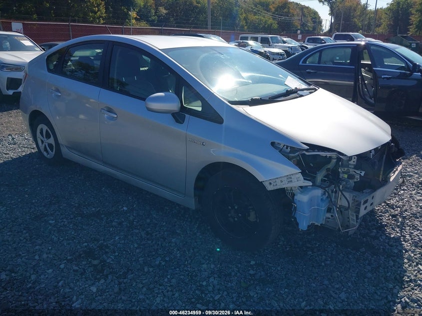 2013 TOYOTA PRIUS FOUR | JTDKN3DU1D5699656 | UPCARS