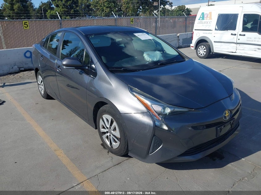 2018 TOYOTA PRIUS TWO | JTDKBRFU7J3064635 | UPCARS