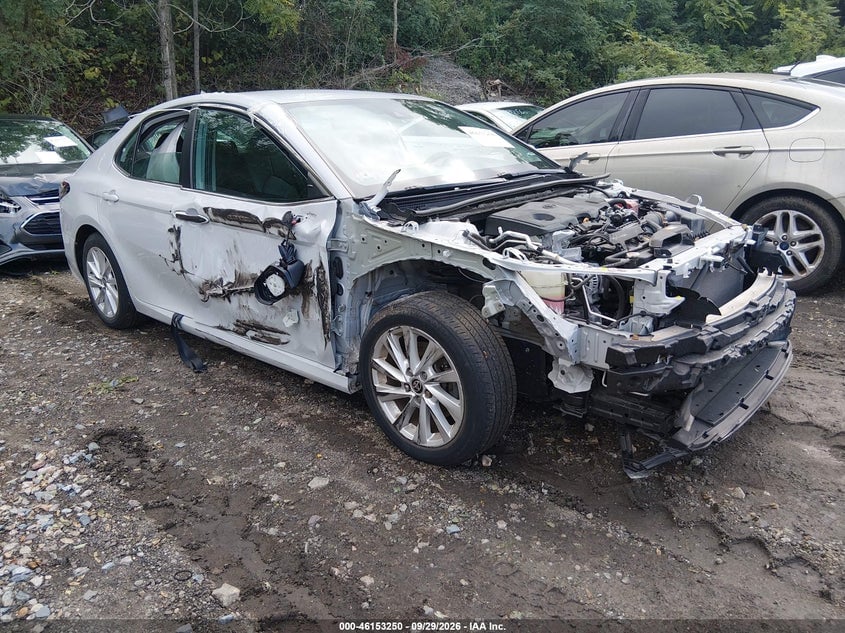 2022 TOYOTA CAMRY LE | 4T1R11AKXNU057585 | UPCARS