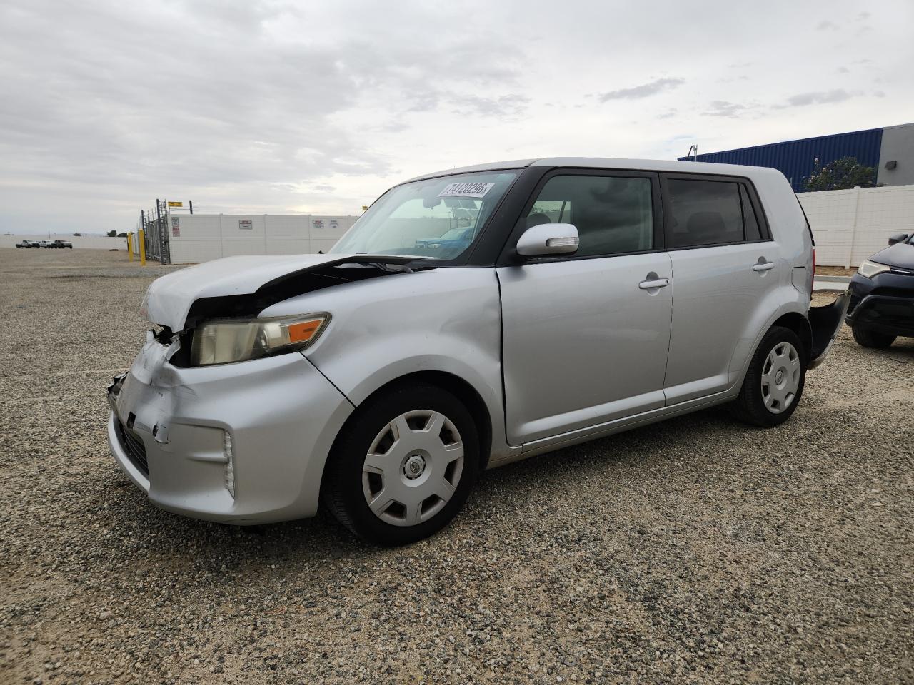 2014 SCION X BASE | JTLZE4FEXEJ049117 | UPCARS