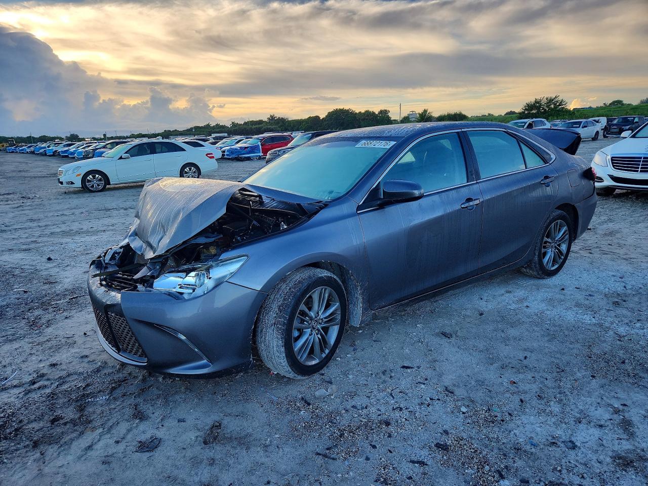 2017 TOYOTA CAMRY SE | 4T1BF1FK5HU724322 | UPCARS