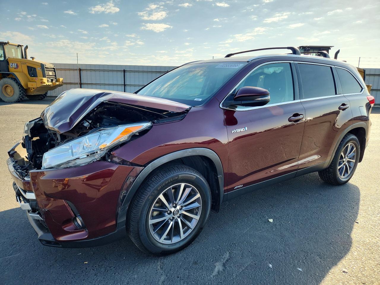 2019 TOYOTA HIGHLANDER XLE | 5TDJGRFH9KS072235 | UPCARS