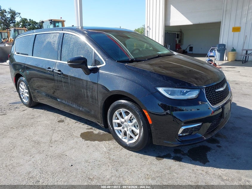 2024 CHRYSLER PACIFICA TOURING L | 2C4RC1BG6RR129023 | UPCARS