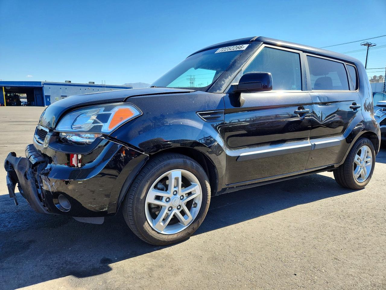 2011 KIA SOUL + | KNDJT2A22B7215557 | UPCARS