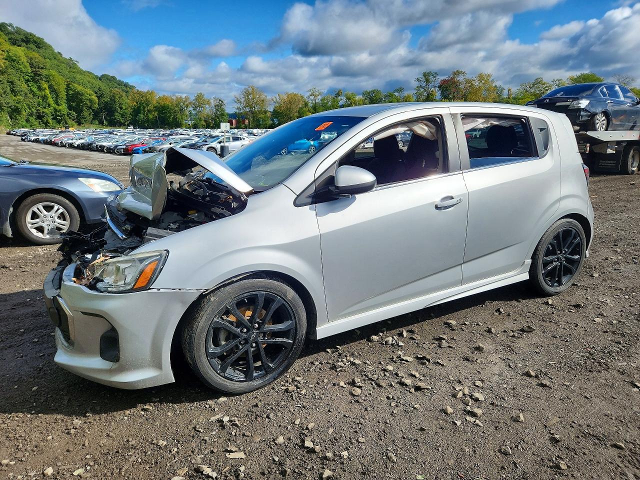 2018 CHEVROLET SONIC LT | 1G1JD6SB1J4127675 | UPCARS