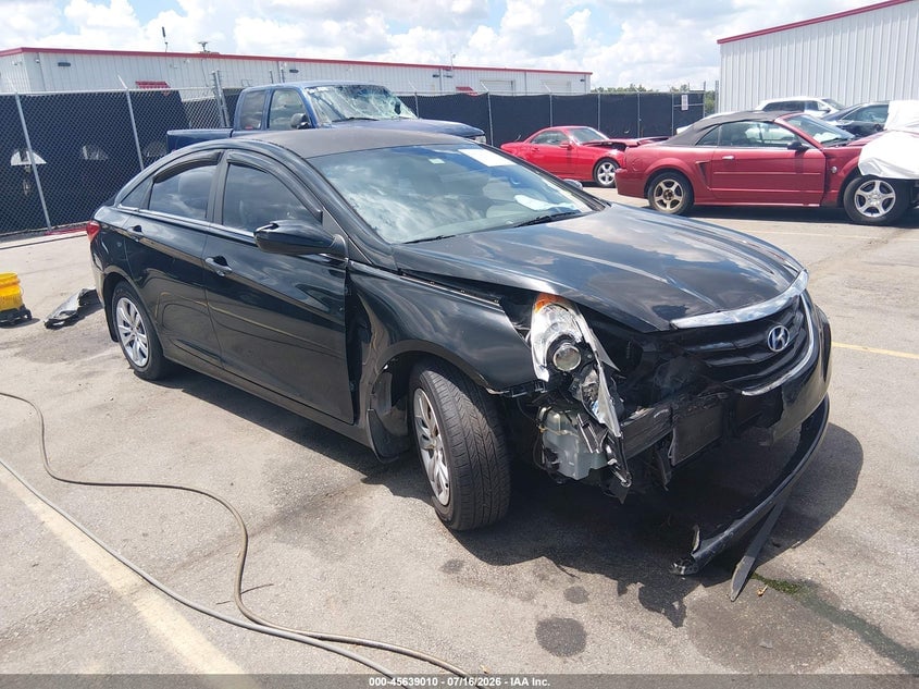 2013 HYUNDAI SONATA GLS | 5NPEB4AC1DH556603 | UPCARS