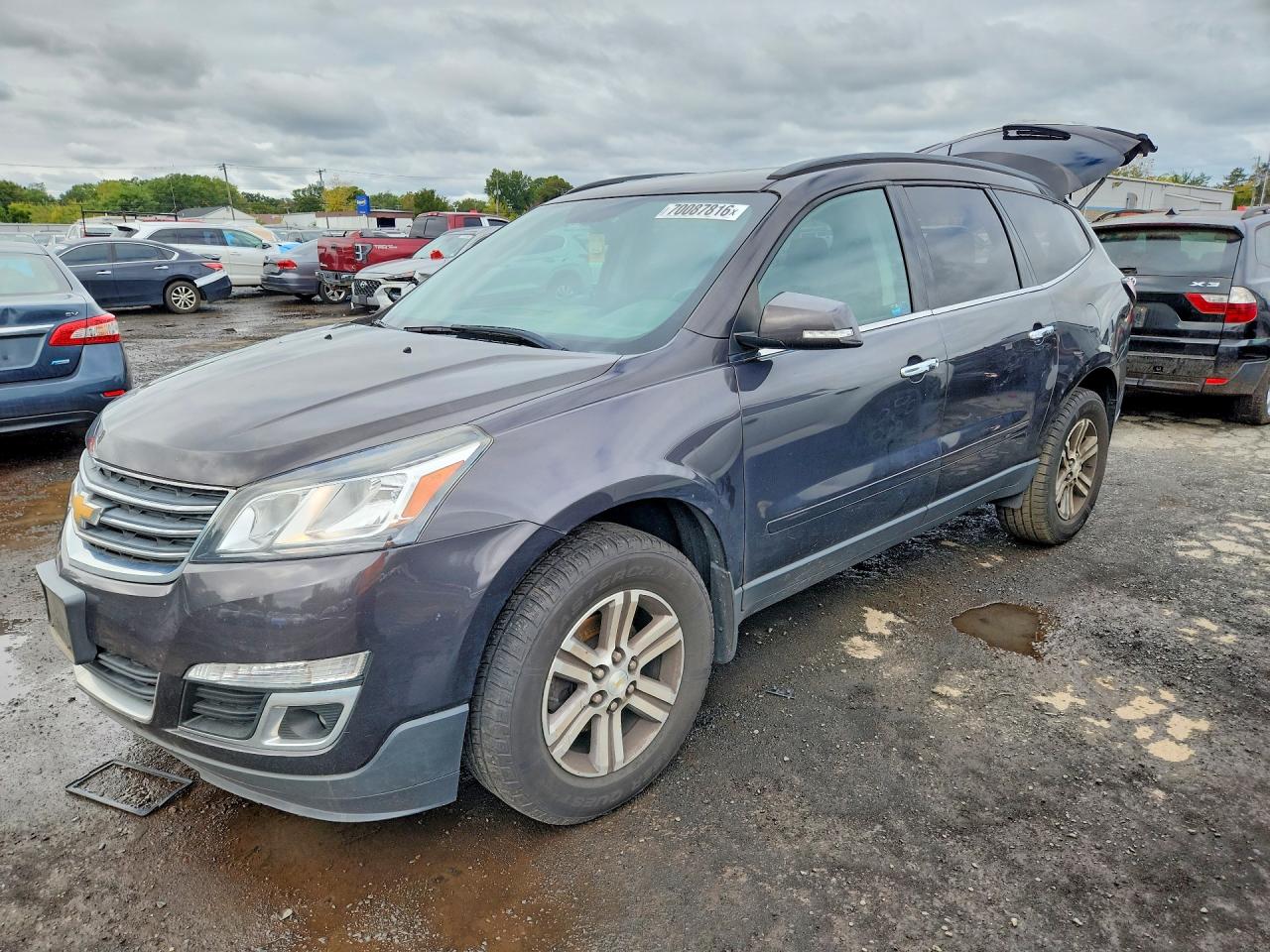 2017 CHEVROLET TRAVERSE LT | 1GNKVHKD6HJ200239 | UPCARS
