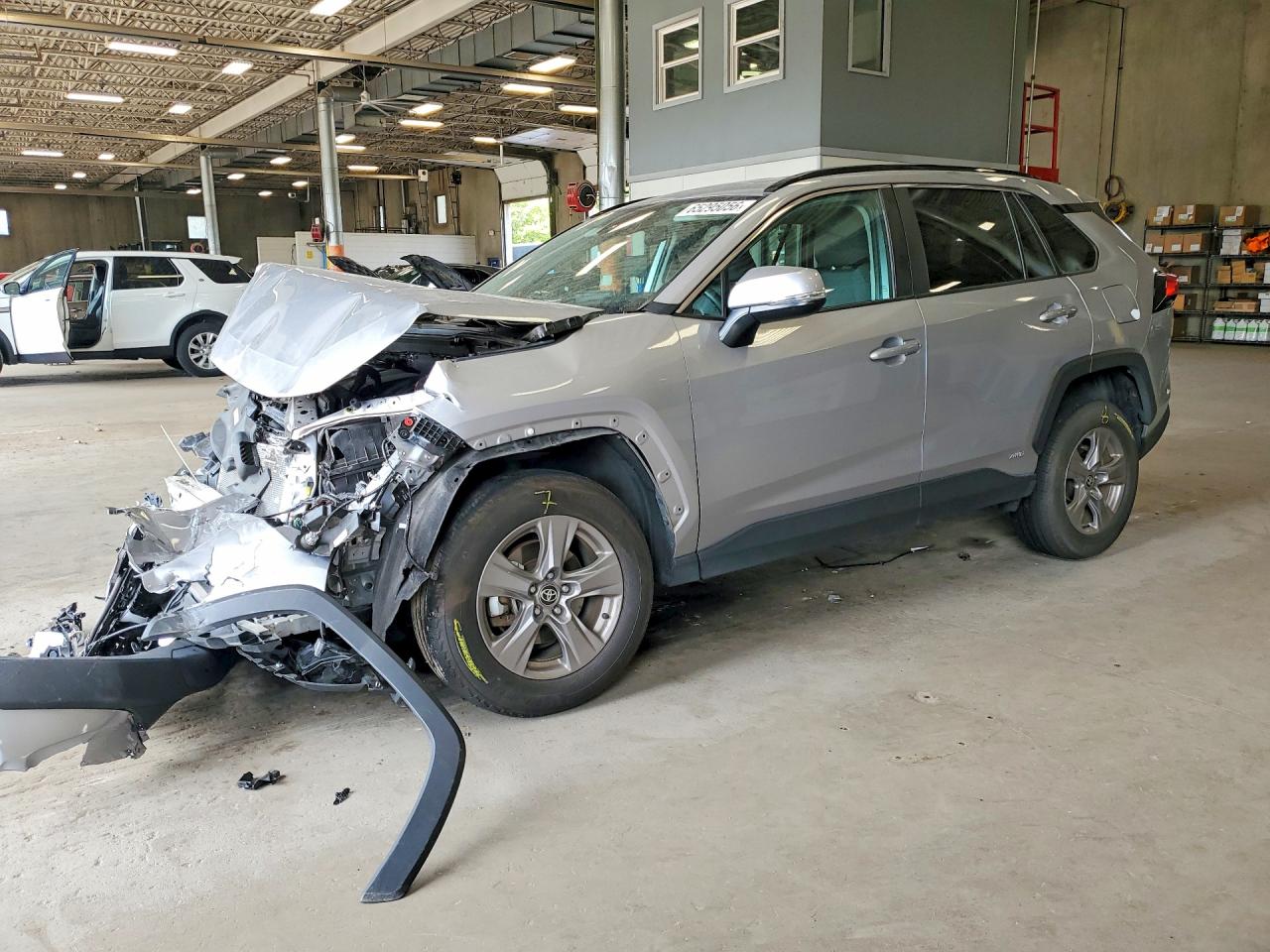 2025 TOYOTA RAV4 XLE | 4T3RWRFV6SU176126 | UPCARS
