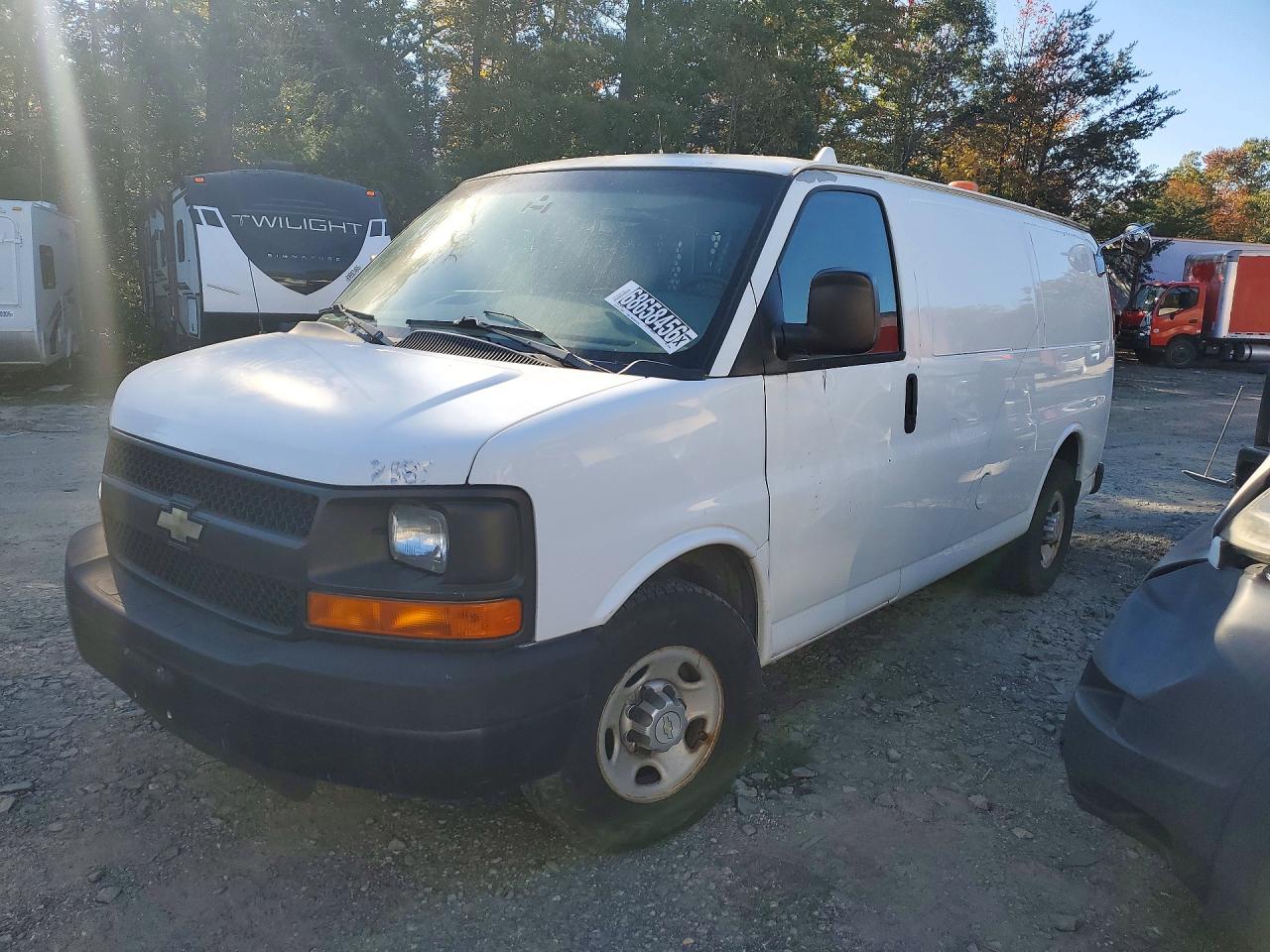 2011 CHEVROLET EXPRESS | 1GCWGFCB5B1123540 | UPCARS