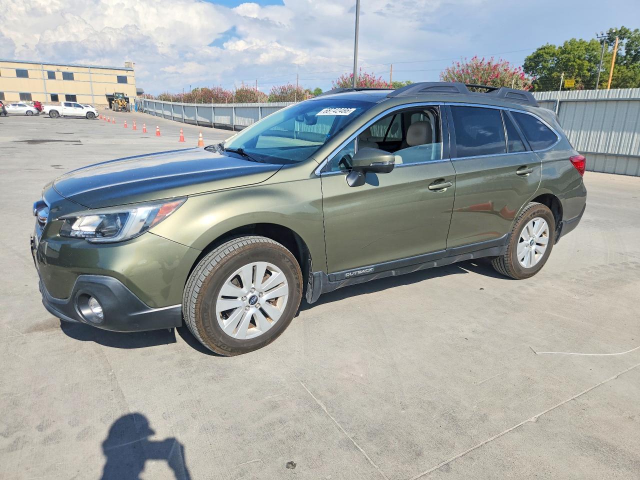 2018 SUBARU OUTBACK 2.5I PREMIUM | 4S4BSAFC6J3260084 | UPCARS