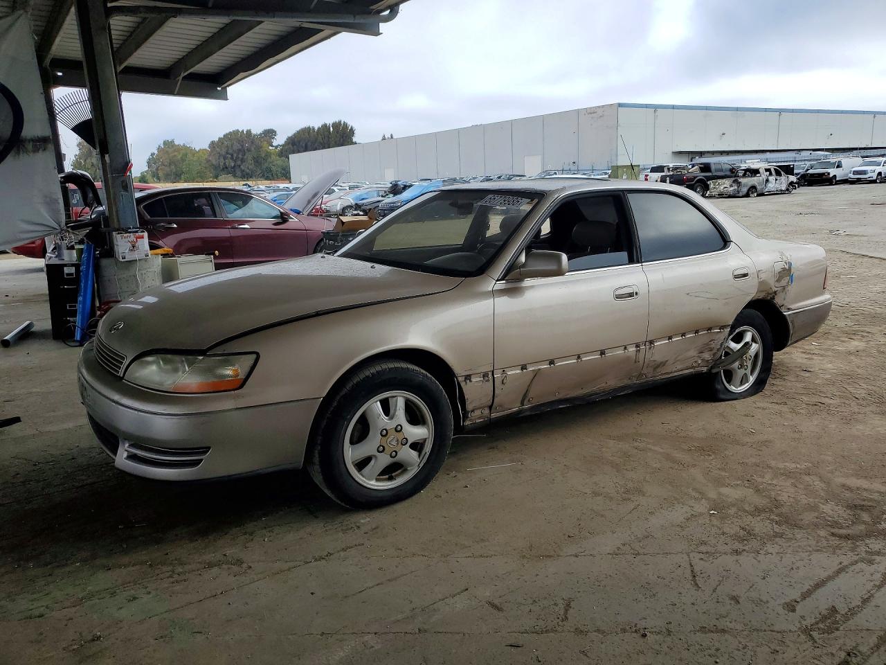 1992 LEXUS ES250 BASE | JT8VK13T2N0030540 | UPCARS
