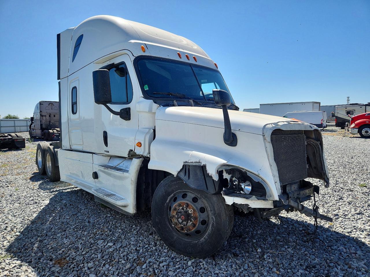 2016 FREIGHTLINER ALL OTHER CASCADIA 1 - SEMI TRUCK | 3AKGGLD56GSGE4608 | UPCARS