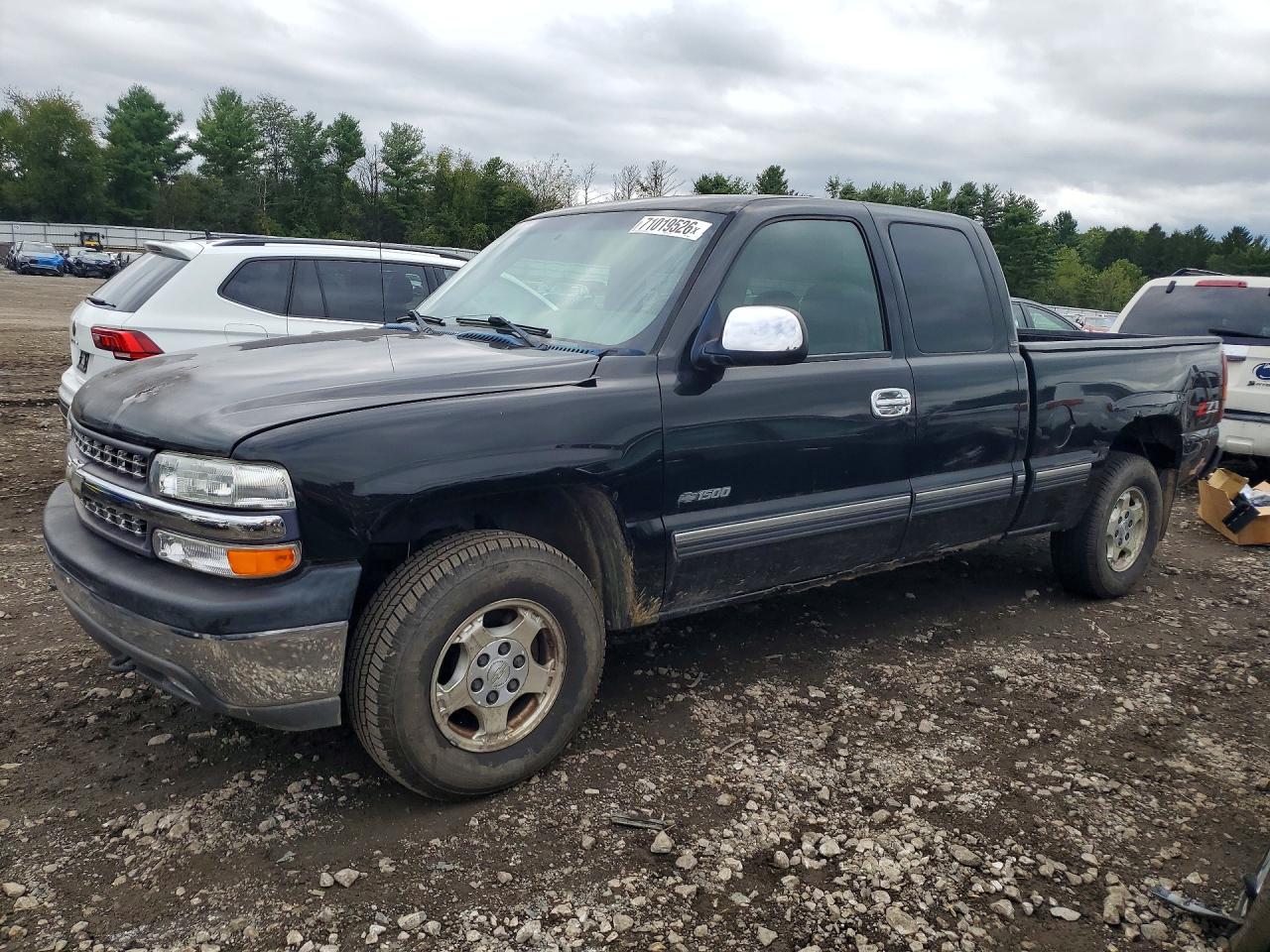 2001 CHEVROLET SILVERADO K1500 | 2GCEK19T611189472 | UPCARS
