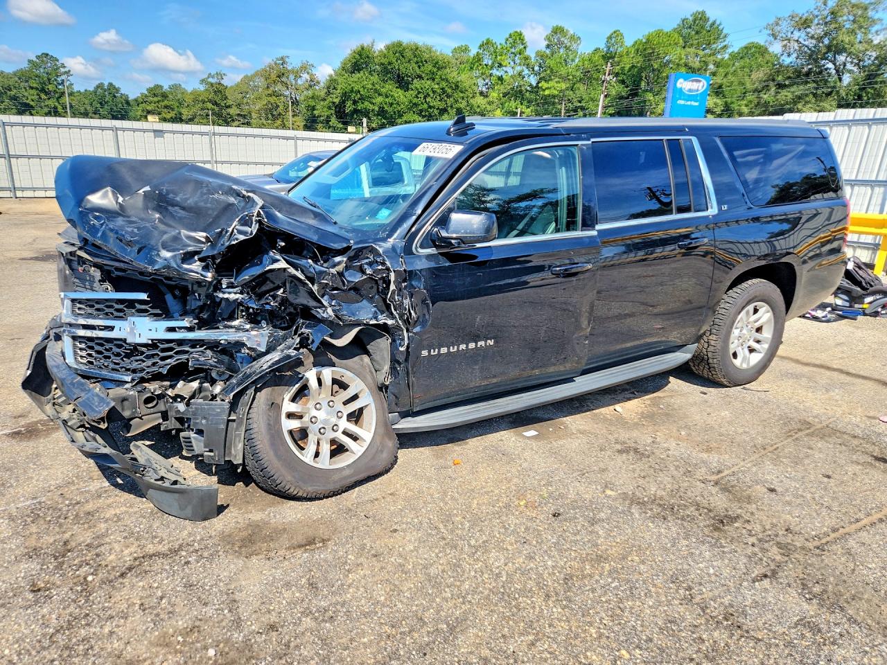 2019 CHEVROLET SUBURBAN K1500 LT | 1GNSKHKC4KR392463 | UPCARS