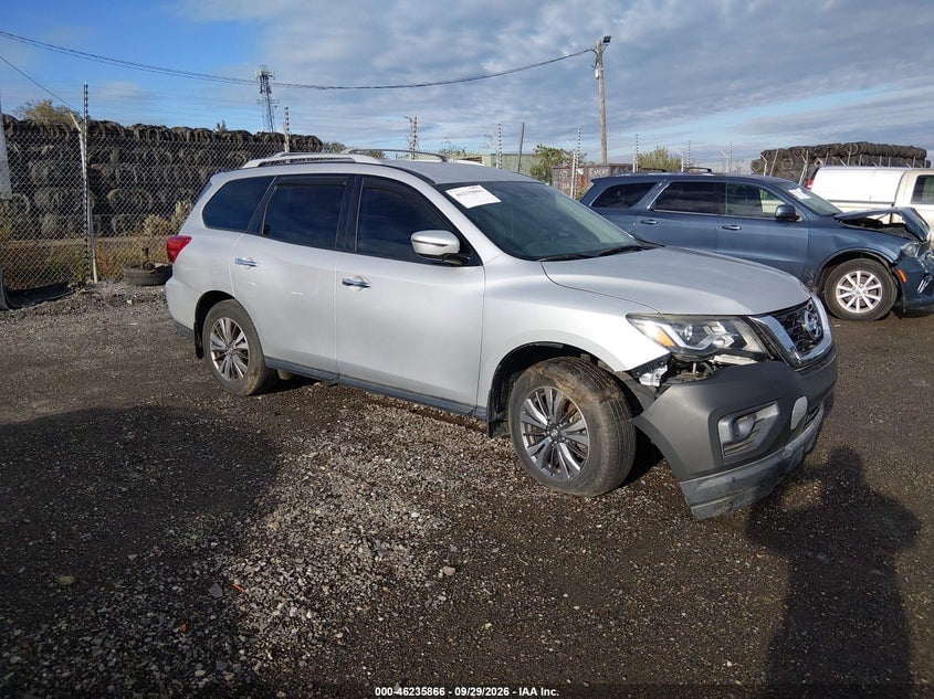 2018 NISSAN PATHFINDER S | 5N1DR2MMXJC621807 | UPCARS
