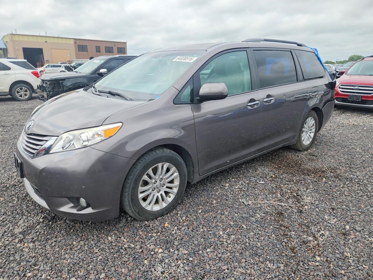2017 TOYOTA SIENNA XLE 8-PASSENGER | 5TDYZ3DC3HS791339 | UPCARS