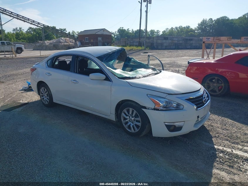 2015 NISSAN ALTIMA 2.5/2.5 S/2.5 SL/2.5 SV | 1N4AL3AP6FC288905 | UPCARS