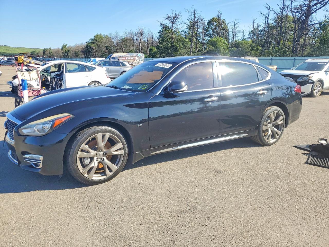 2015 INFINITI Q70 5.6 | JN1AY1PRXFM180096 | UPCARS
