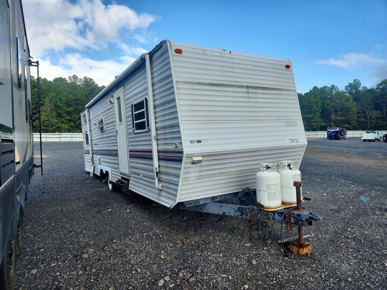 2001 GULF STREAM CONQUEST | 1NL1CTP2911044105 | UPCARS