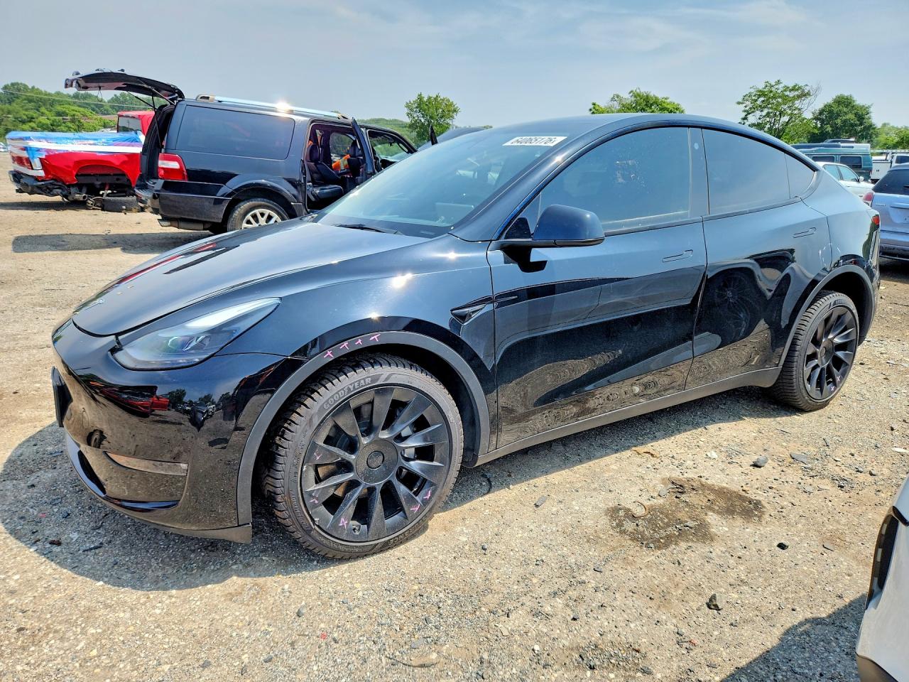 2023 TESLA MODEL Y | 7SAYGDEE4PF756892 | UPCARS