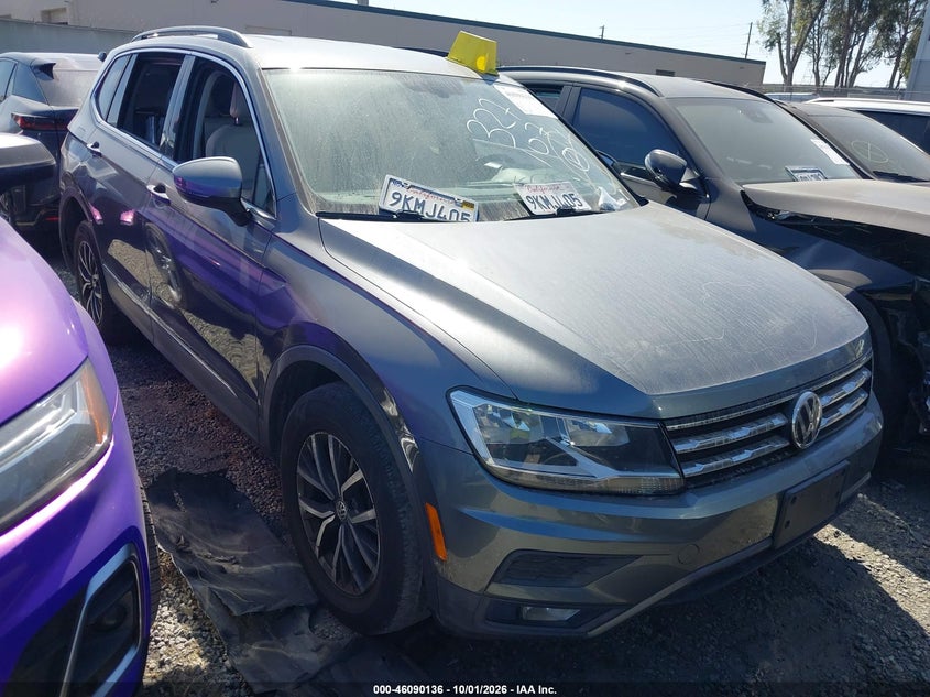 2018 VOLKSWAGEN TIGUAN 2.0T SE/2.0T SEL | 3VV3B7AX9JM035499 | UPCARS