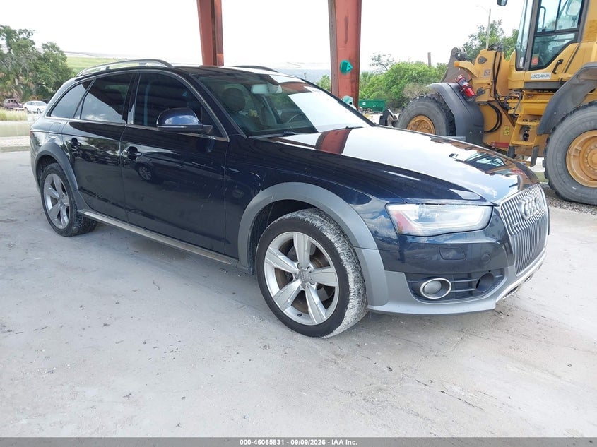 2013 AUDI ALLROAD PRESTIGE | WA1VFAFL6DA133402 | UPCARS