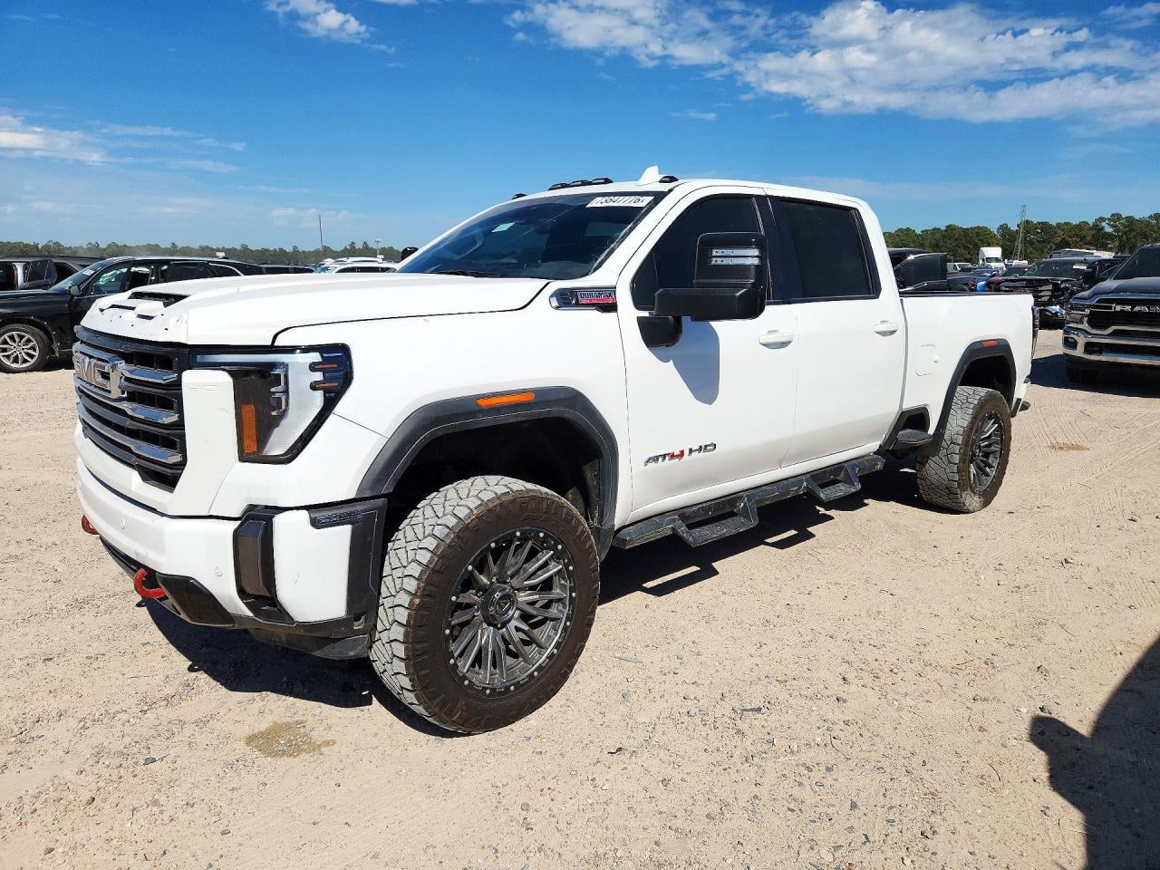 2024 GMC SIERRA K2500 AT4 | 1GT49PEY1RF332988 | UPCARS