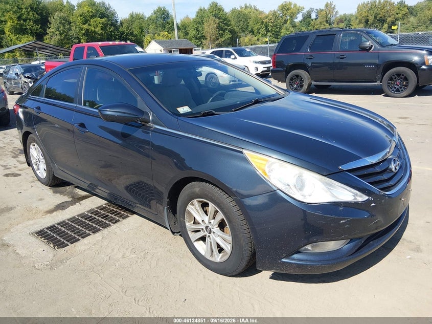 2013 HYUNDAI SONATA GLS | 5NPEB4AC4DH706316 | UPCARS