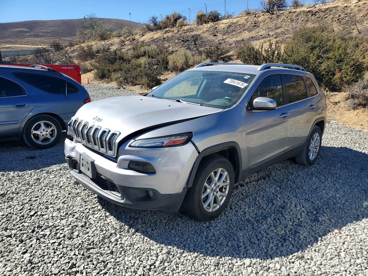 2016 JEEP CHEROKEE LATITUDE | 1C4PJMCS2GW218335 | UPCARS