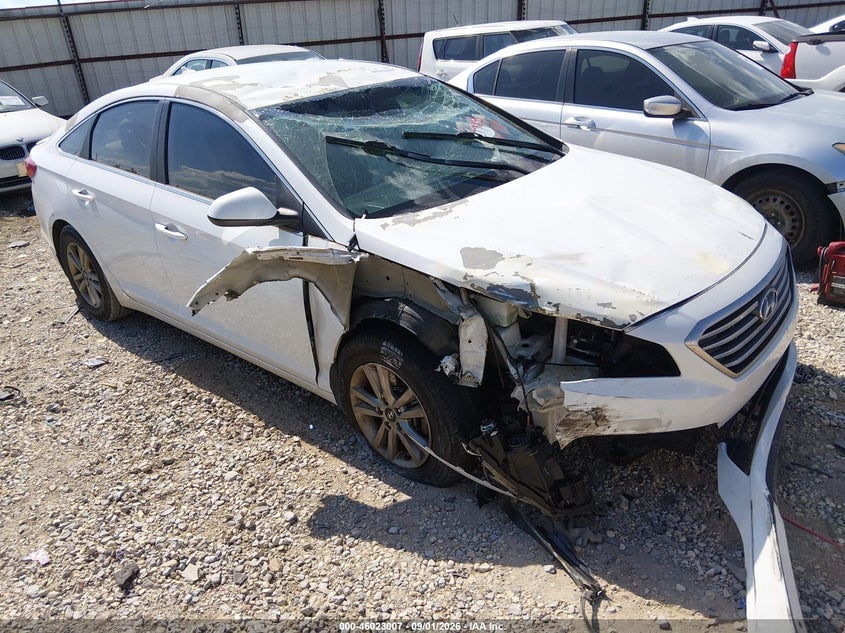 2016 HYUNDAI SONATA SE | 5NPE24AF1GH284715 | UPCARS