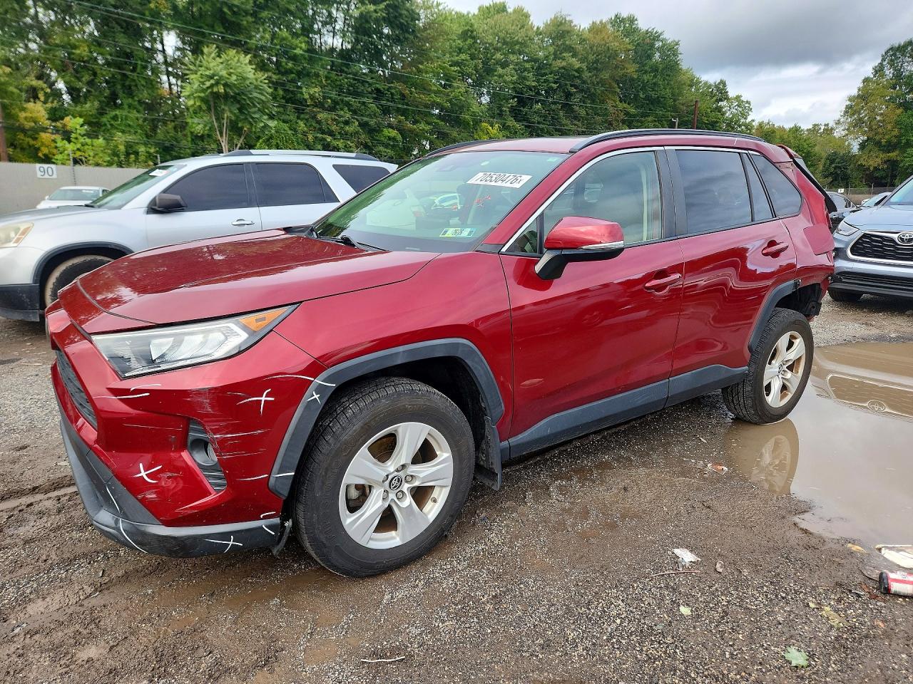 2019 TOYOTA RAV4 XLE | JTMP1RFV2KD506329 | UPCARS