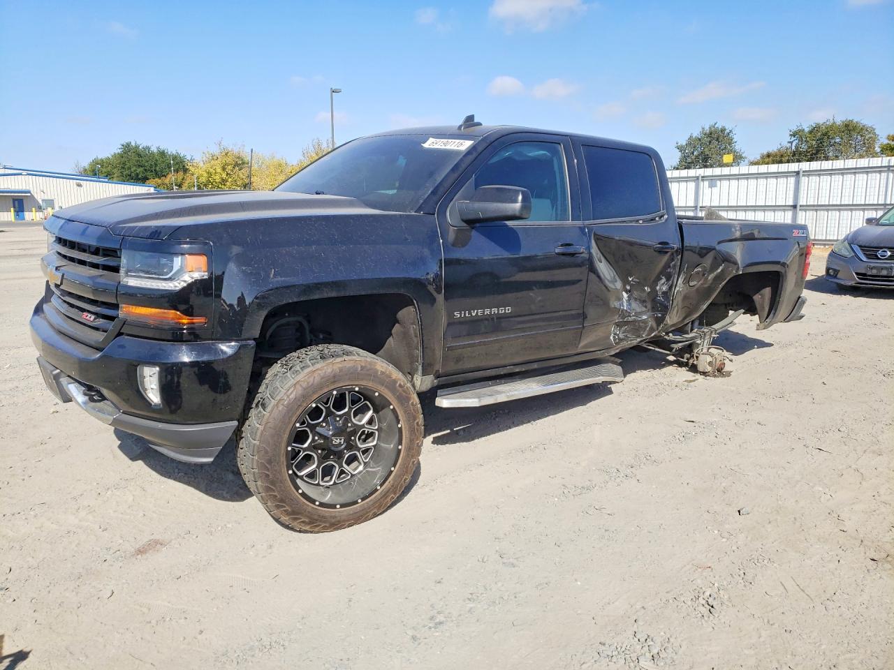 2017 CHEVROLET SILVERADO K1500 LT | 1GCUKREC4HF182085 | UPCARS