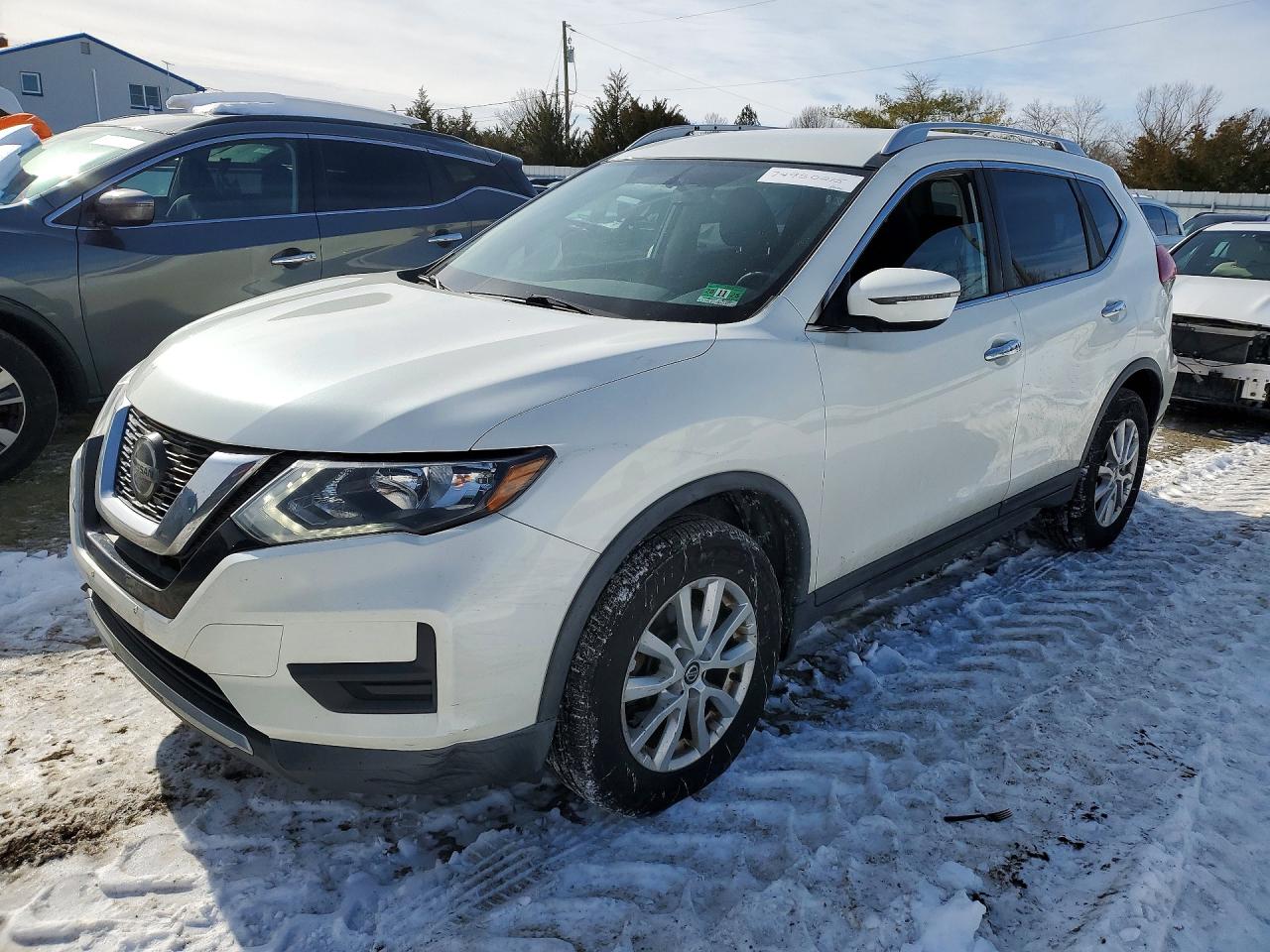 2018 NISSAN ROGUE S | KNMAT2MV7JP618874 | UPCARS